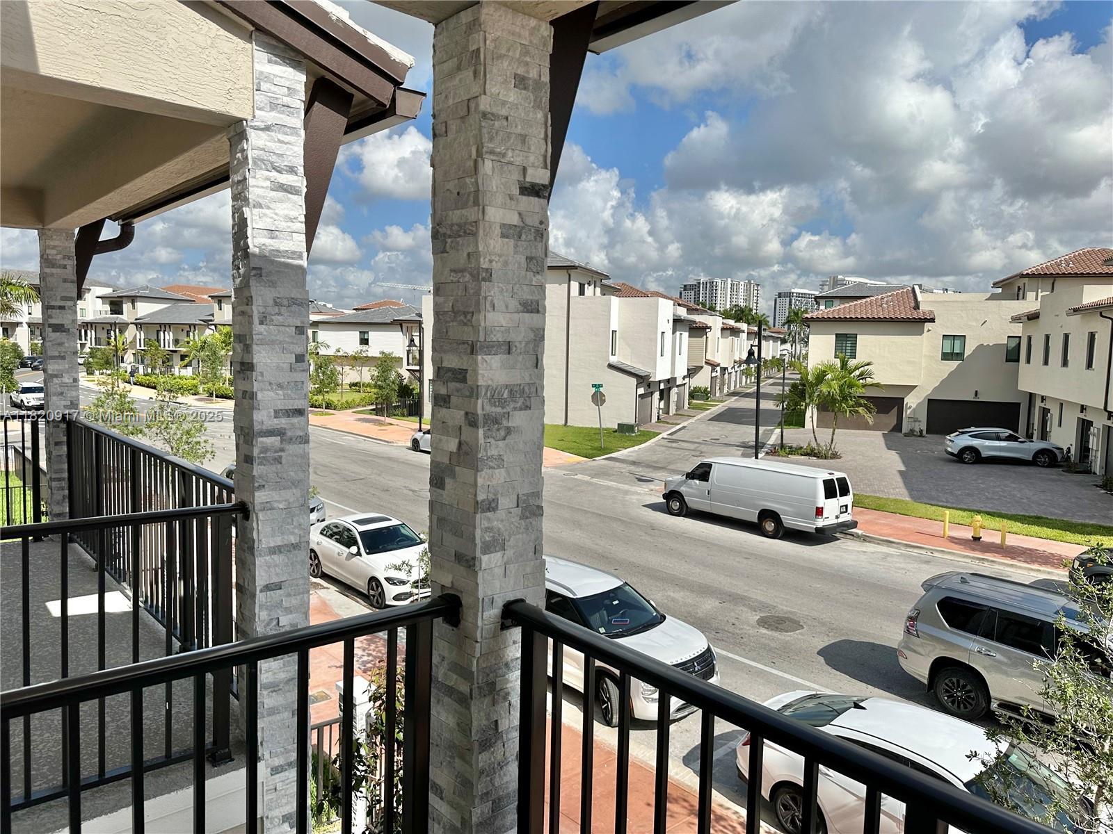 Building Photo - 8348 NW 43rd St