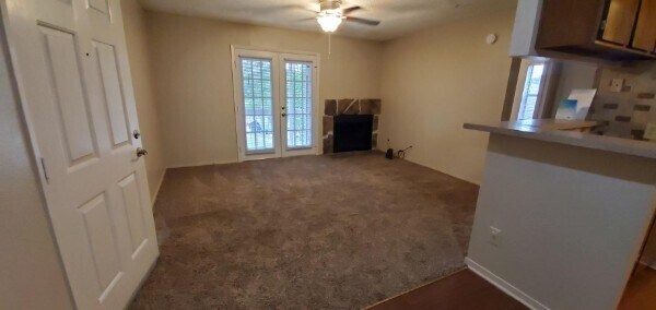 Building Photo - Fully Upgraded 1 Bed 1 Bath 660 Sq. Ft.