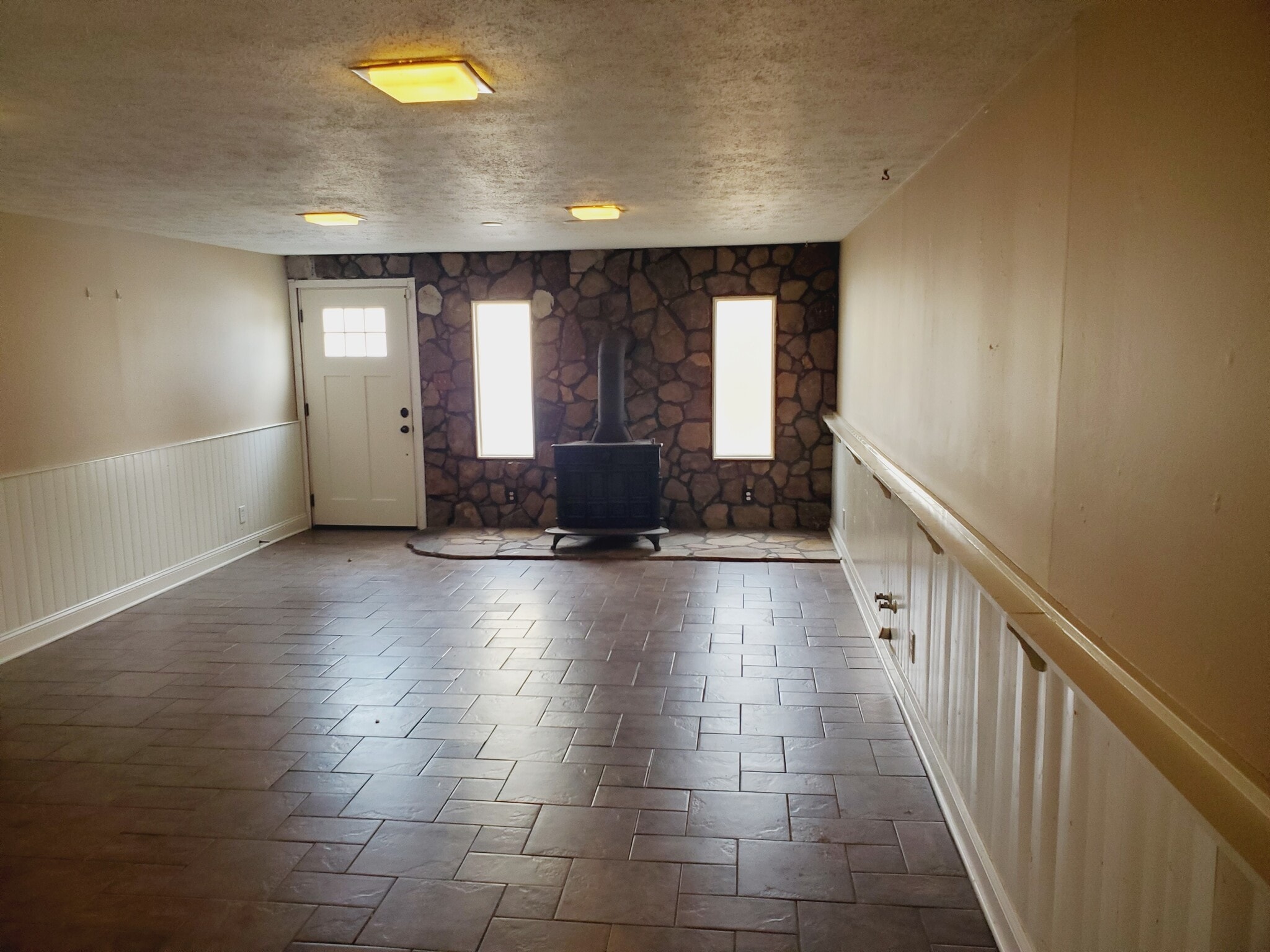 Building Photo - 502 Tomahawk Trail
