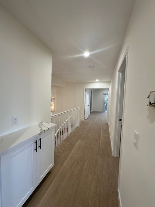 Building Photo - Stunning gated executive home completely redone