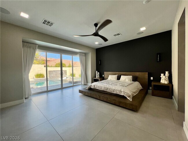 Building Photo - 11544 Bohemian Forest Ave