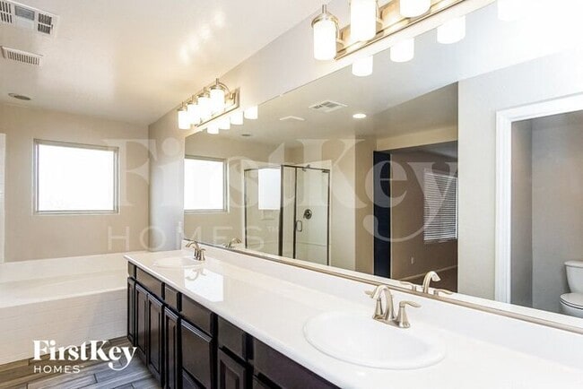 Building Photo - 11277 Tuckermuck Bay Ct