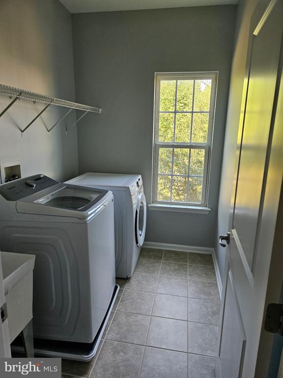 Building Photo - 922 Magnolia Blossom Ct