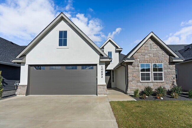 Primary Photo - 10692 W Bell Fountain Dr