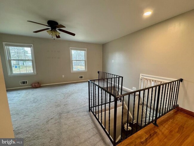 Building Photo - 8008 Noel St