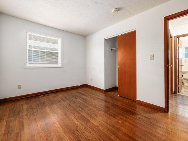 Building Photo - 1140 Eastfield Rd