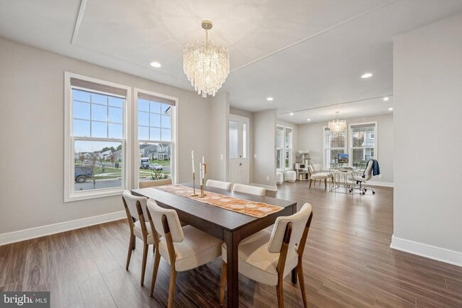 Building Photo - 101 Milvian Wy SE