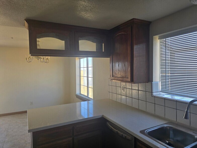 Building Photo - 7057 W Avenue H