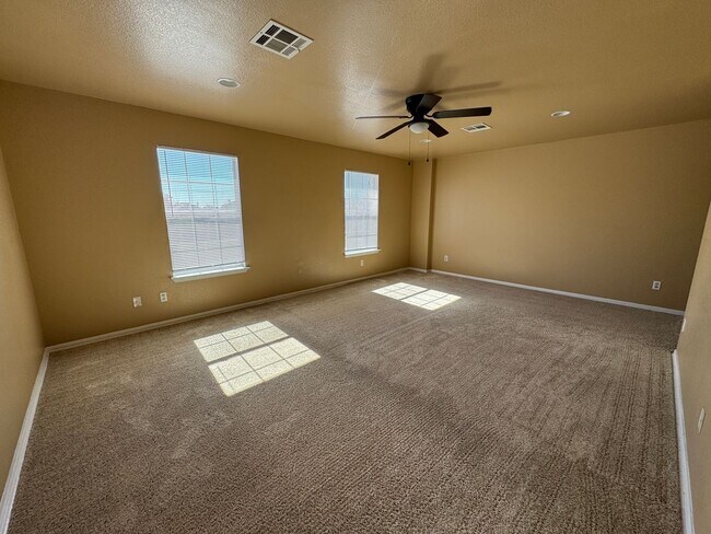 Building Photo - 507 Taurus Dr