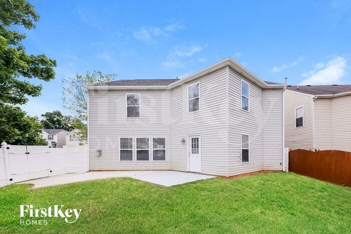 Building Photo - 1434 Waterlily Lane