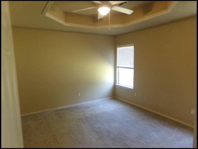 Building Photo - 316 Saunders Dr
