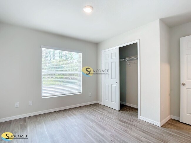 Building Photo - 3090 E Odier St