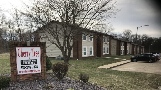 Primary Photo - 18 Cherry Tree Ln