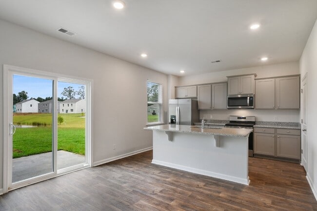 Primary Photo - Charming 4 Bed Rental Home Located in Cypress Ridge!