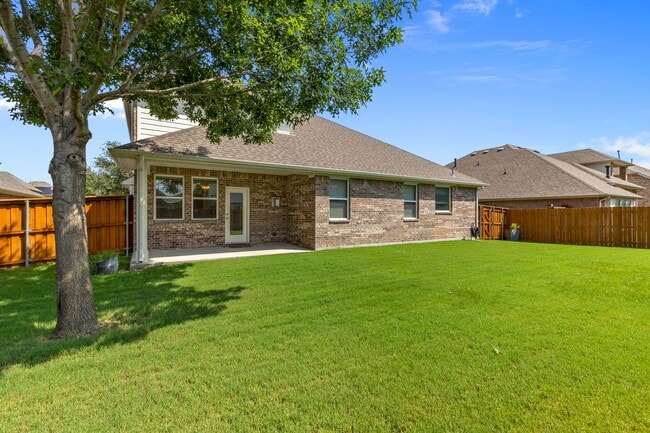 Building Photo - Beautiful Home In Exemplary Mansfield ISD