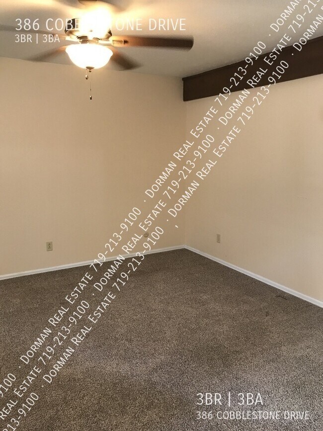 Building Photo - 386 Cobblestone Dr