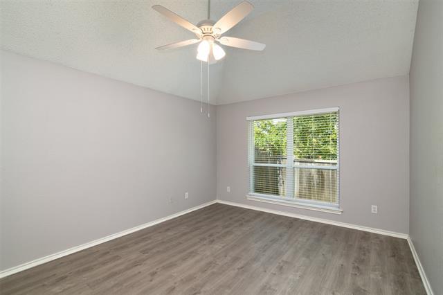 Building Photo - 1329 Maywood Ct