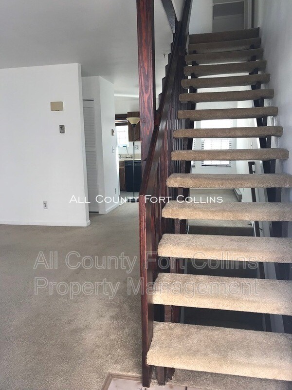 Building Photo - 1813 Belmar Dr