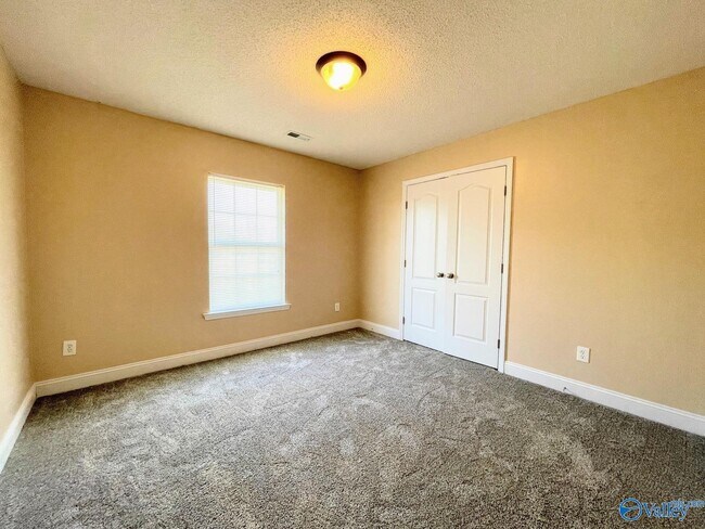 Building Photo - 29712 Robert Lee Ct