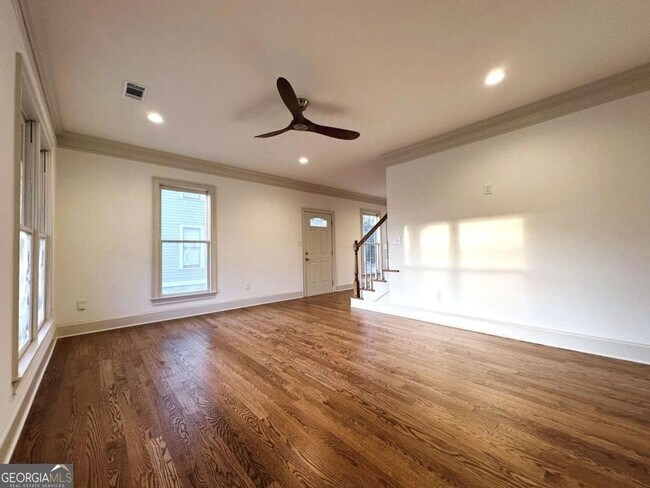 Building Photo - NORMALTOWN HOME - AVALIBLE NOW OR FOR AUGUST 2026!!