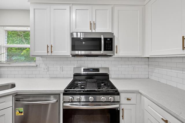 Building Photo - 3513 Sheridon Dr