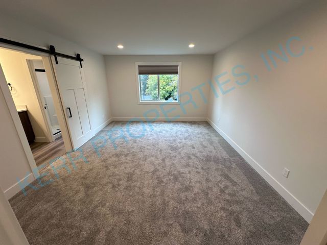 Building Photo - FREE RENT! BRAND NEW! Charming 3-Bed Townh...