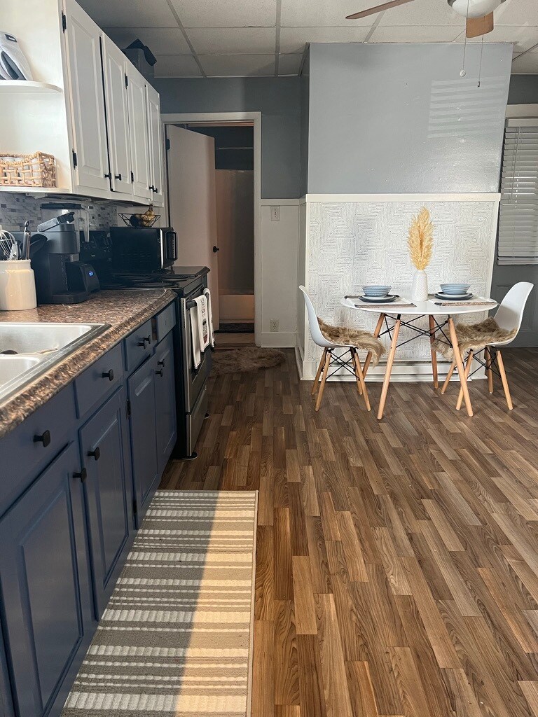 Building Photo - 53 1st St