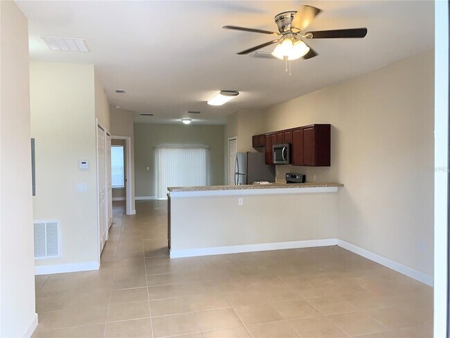 Building Photo - 711 Bluebill Pl