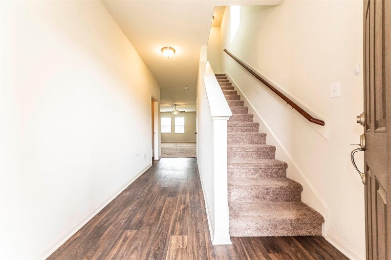 Building Photo - 2809 Seacrest Ln