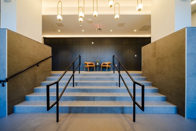 Building Photo - 289 Walk Hill St