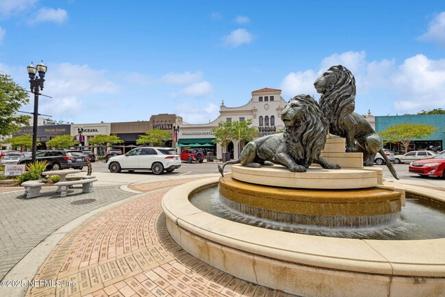 Building Photo - 1212 Belmont Terrace