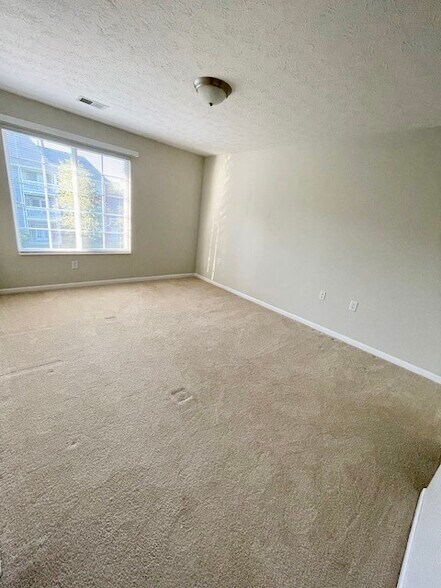 Second bedroom - 6401 Cameron Ln