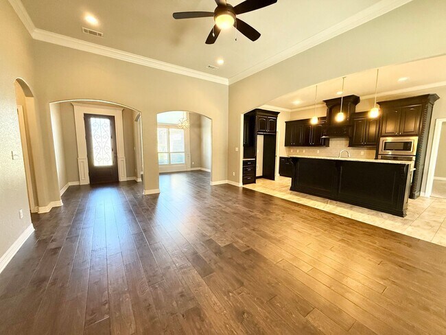 Building Photo - 7332 Kingsport Ln