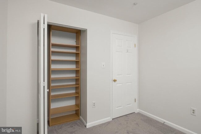 Building Photo - 1259 Stockport Ct