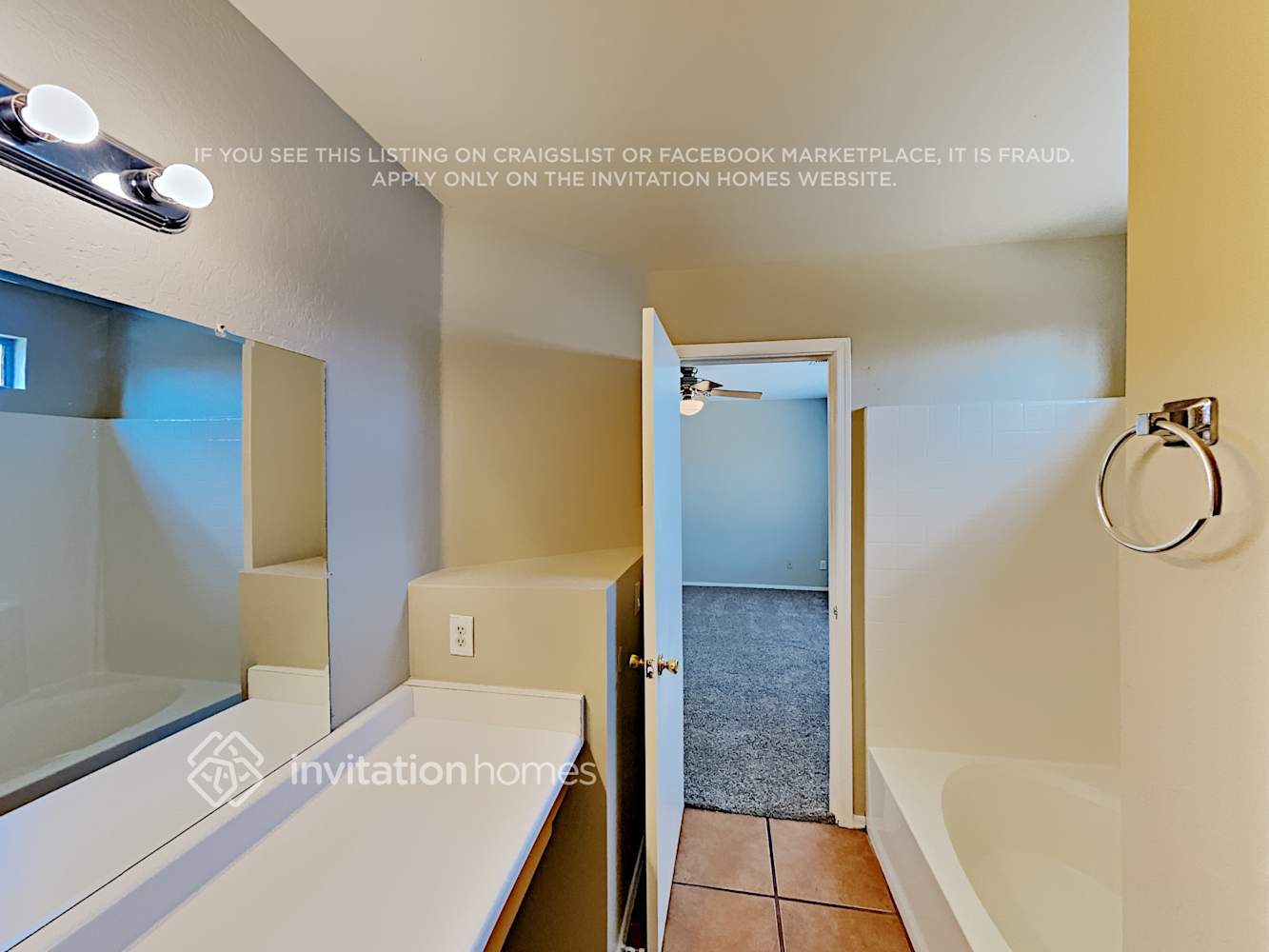 Building Photo - 8930 W Avalon Dr