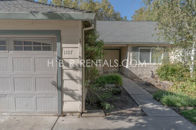 Building Photo - 1107 Douglas Fir Dr