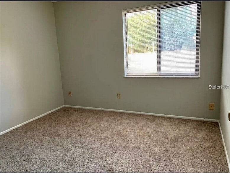 Building Photo - 3224 Albin Ln