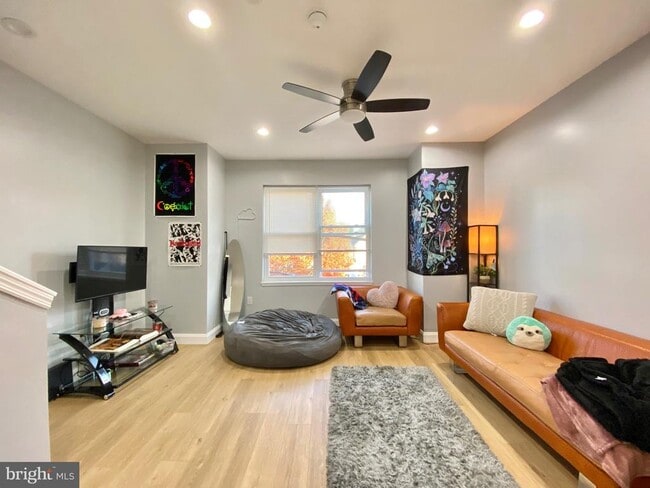 Building Photo - 1932 N 8th St