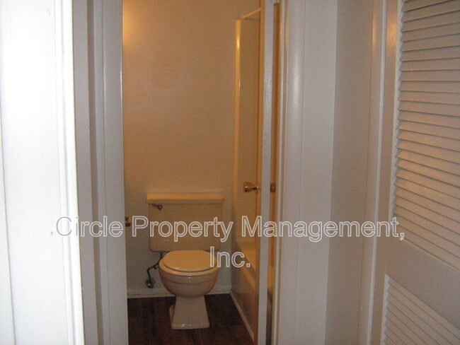 Building Photo - 4012 Hunters Ridge Dr SW