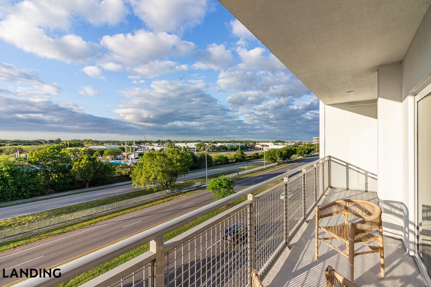 Building Photo - 25850 SW 140th Ct