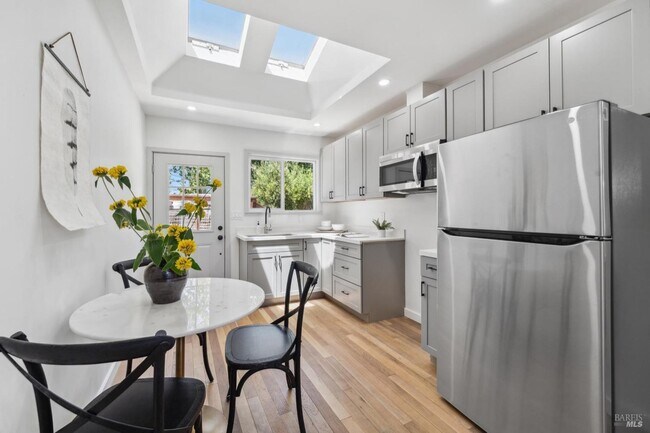 Building Photo - 2188 First Ave