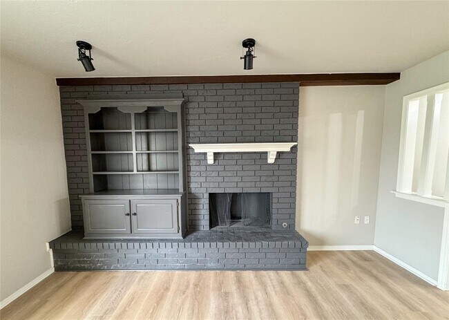 Building Photo - 7030 Elk Canyon Rd