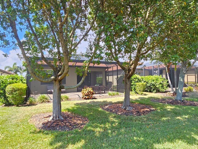 Building Photo - 10361 Crooked Crk Dr