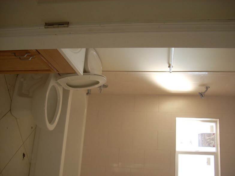 Building Photo - 3613 Ventura Dr