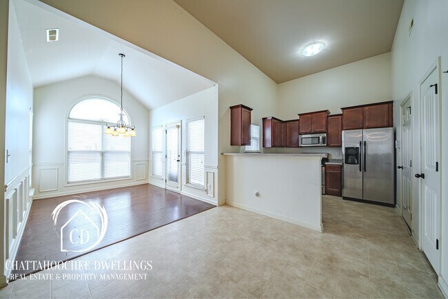 Building Photo - 30 Churchhill Dr