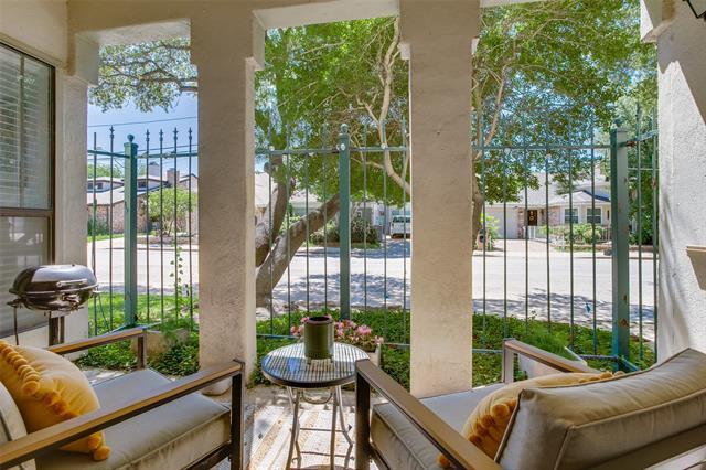 Building Photo - 3105 San Jacinto St