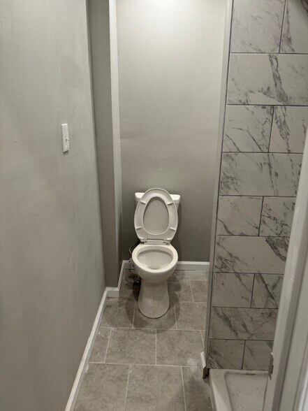 Building Photo - 5424 Market St