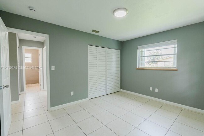 Building Photo - 25513 SW 107th Ct