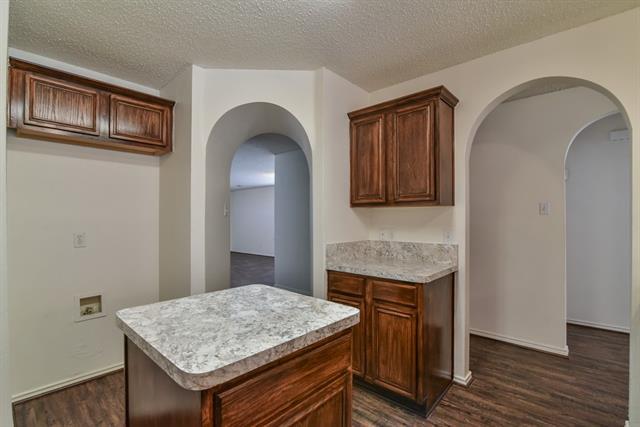 Building Photo - 307 Stell Ave