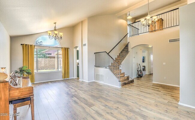 Building Photo - Single Family Home For Rent